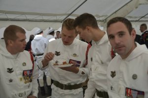 remise_de_la_fourragere_79.jpg - JPEG - 51.1 ko - 960×636 px